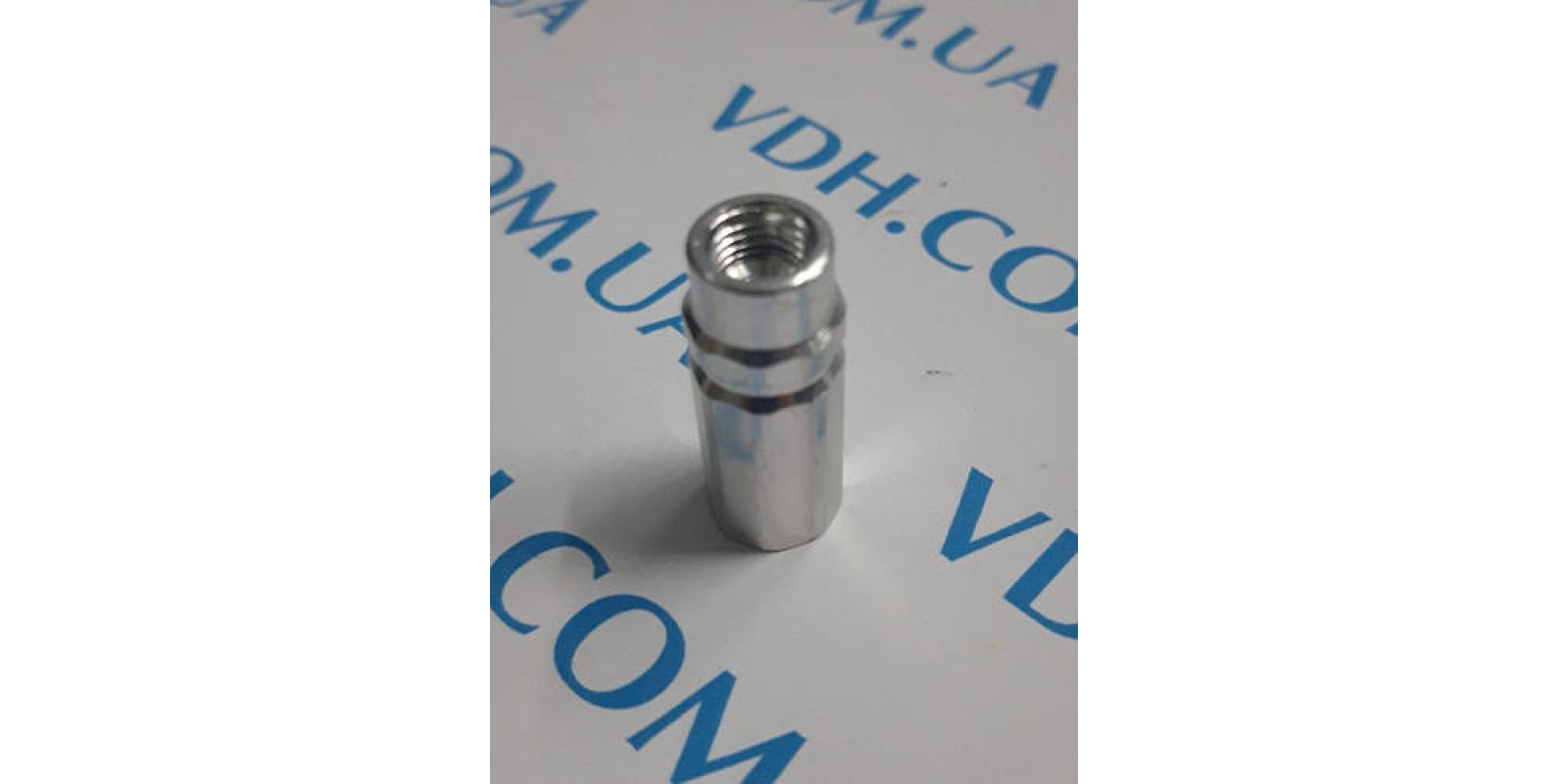 Автоадаптер LP М10*1,25 FORD, Volkswagen (DRA760UN +88,126) Італія