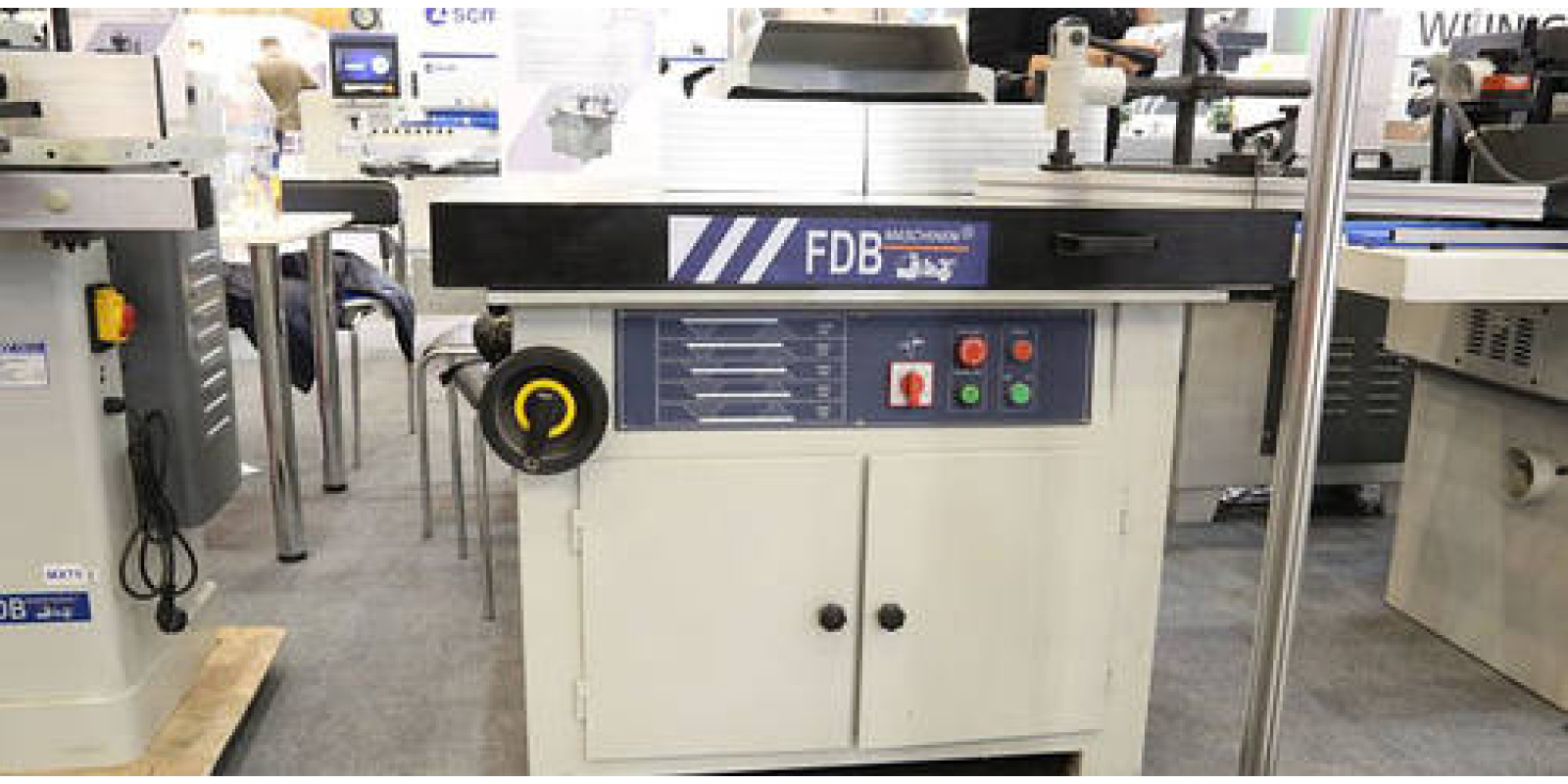 Деревообрабатывающий фрезерный станок FDB Maschinen MX5615A