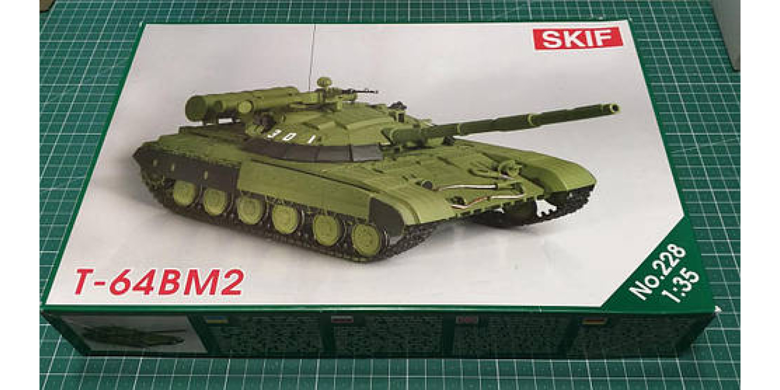 Т-64БМ2 Український основний бойовий танк. Збірна модель танка. 1/35 SKIF MK228