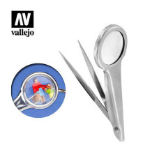 Пинцет с увеличительным стеклом. VALLEJO T12001