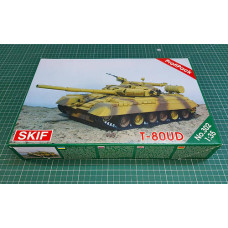 Т-80УД Радянський головний бойовий танк. 1/35 SKIF MK302