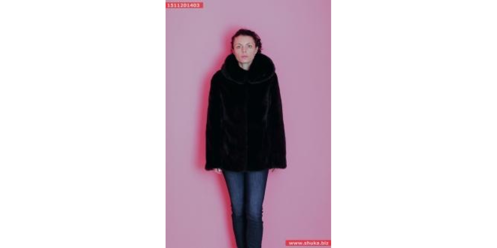 Куртка с классическим капюшоном