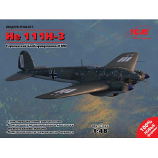Германский бомбардировщик He 111H-3. 1/48 ICM 48261
