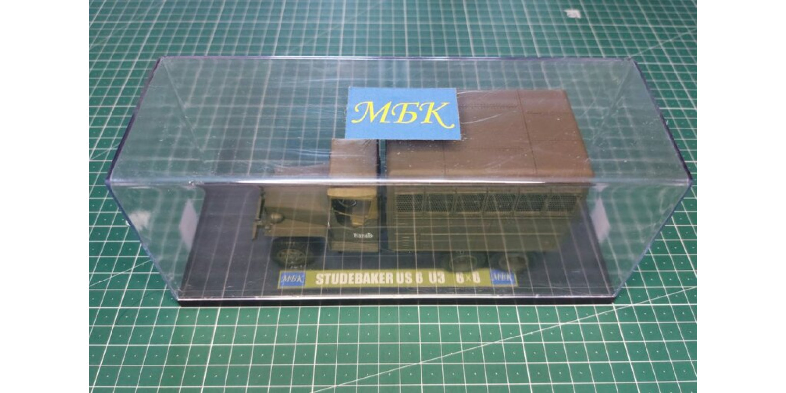 STUDEBAKER US6 U3 6X6, ремонтна майстерня. Колекційна модель у масштабі 1/43. STUDEBAKER US6 U3 6X6, ремонтна майстерня. Колекційна модель у масштабі 1/43.