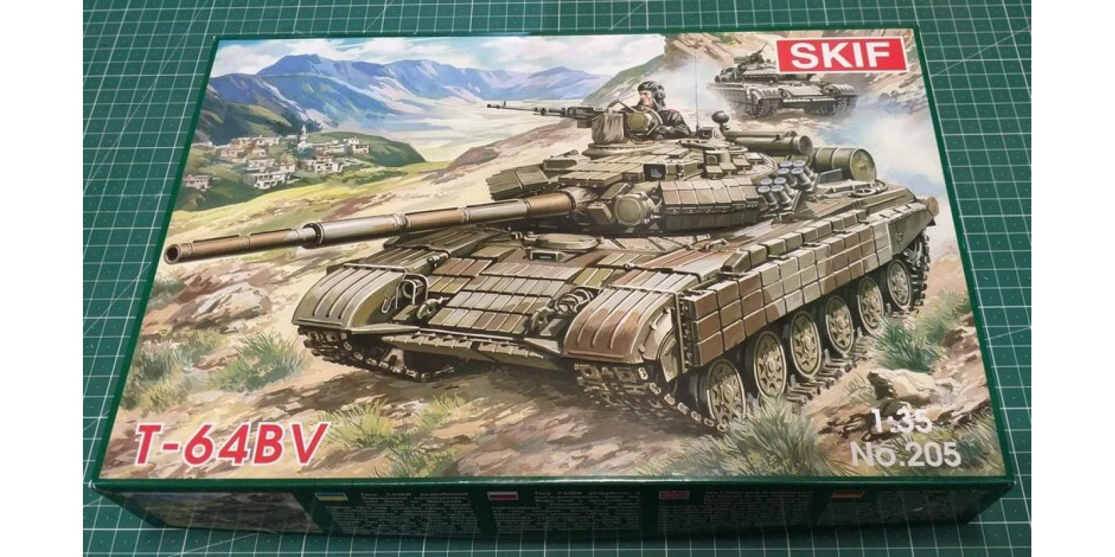 Т-64БВ украинский основной боевой танк. Сборная модель танка. 1/35 SKIF MK205 Т-64БВ украинский основной боевой танк. Сборная модель танка. 1/35 SKIF MK205