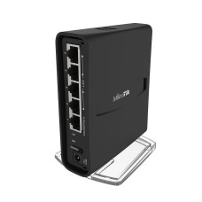 Маршрутизатор MikroTik hAP ac (RBD52G-5HacD2HnD-TC) Маршрутизатор MikroTik hAP ac (RBD52G-5HacD2HnD-TC)