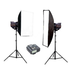 Набір студійного освітлення Godox QT4201KIT