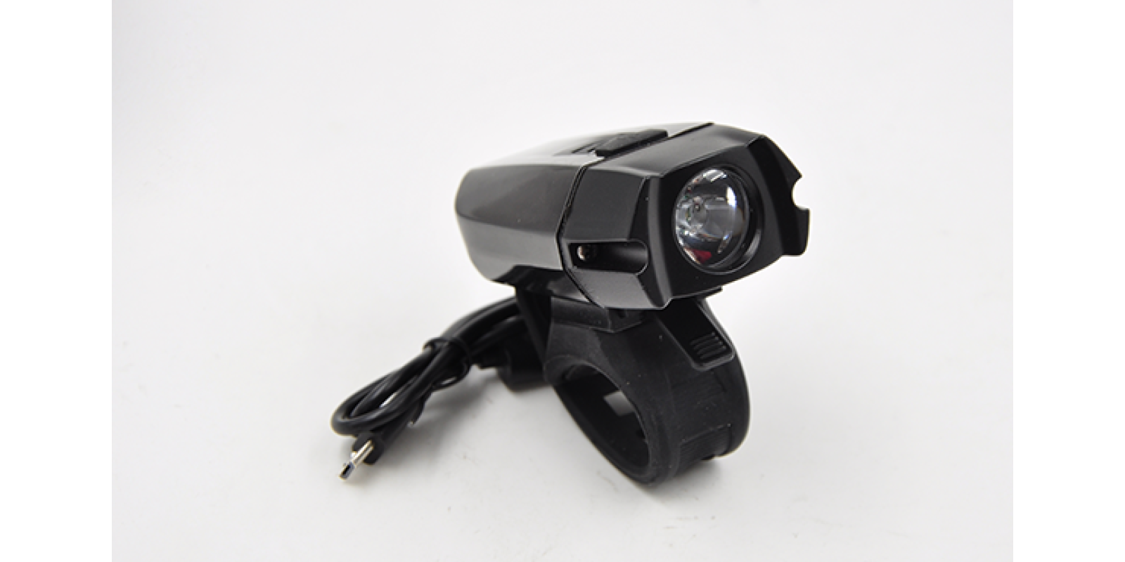Фонарь передний 1 диод 400 lumen, Li-ion 3.7V 1500mAh зарядка от USB, влагозащитный, черный JY-7027 Фонарь передний 1 диод 400 lumen, Li-ion 3.7V 1500mAh зарядка от USB, влагозащитный, черный JY-7027