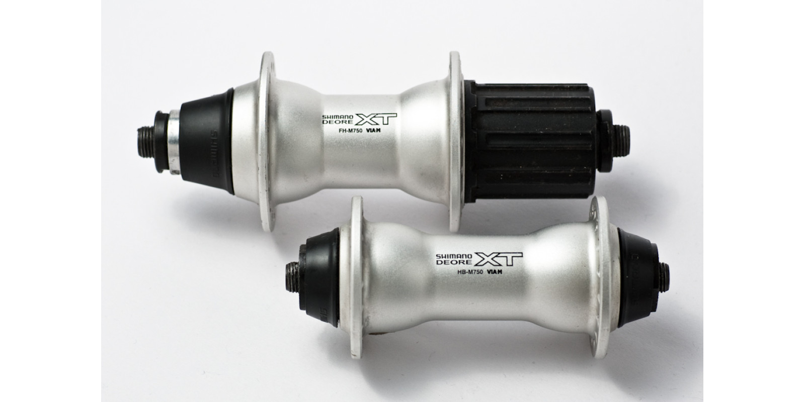 Втулка задняя Shimano Deore XT FH-M750 (36H)