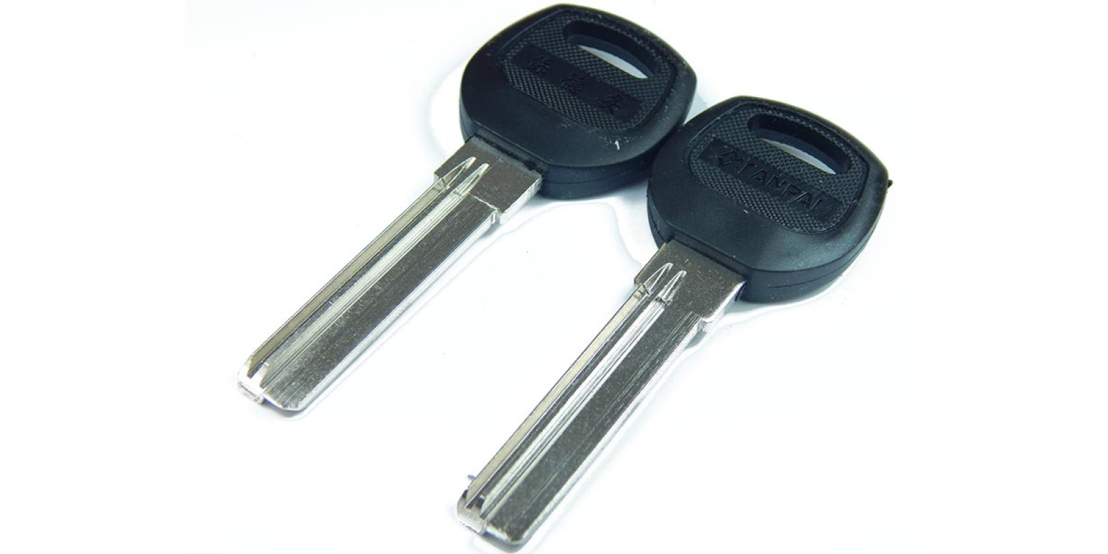 вр607 BAO-2DP средняя ручка, пластик, левый 38mm вр607 BAO-2DP средняя ручка, пластик, левый 38mm